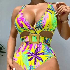 Women’s colorful swimsuit one piece w/ belt